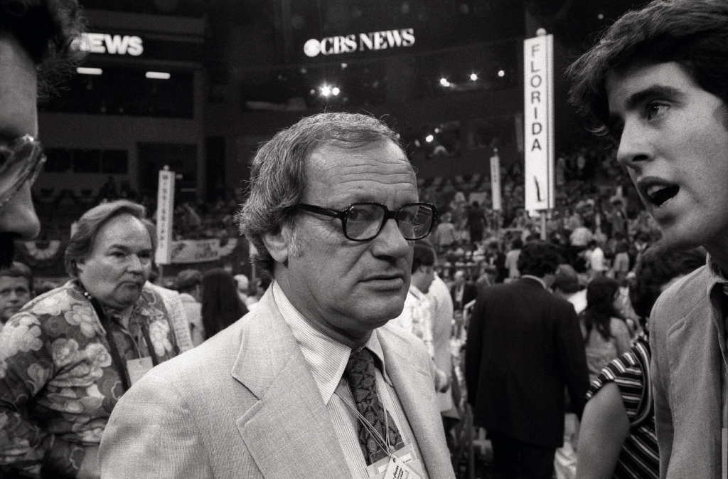 Frank Mankiewicz on the 1976 Convention floor