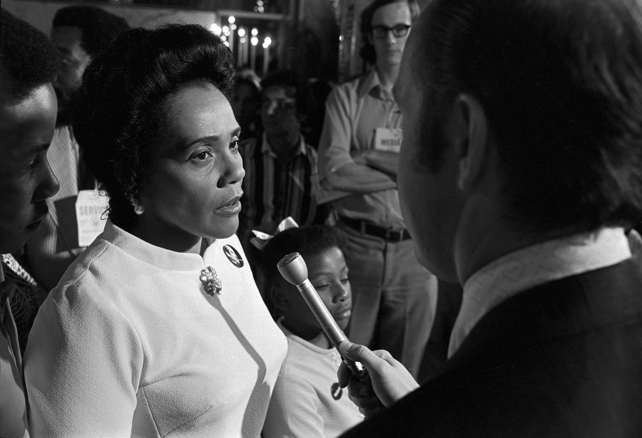 Coretta Scott King interviewed at the 1972 Democratic National Convention – 
© 1972 Stuart Bratesman